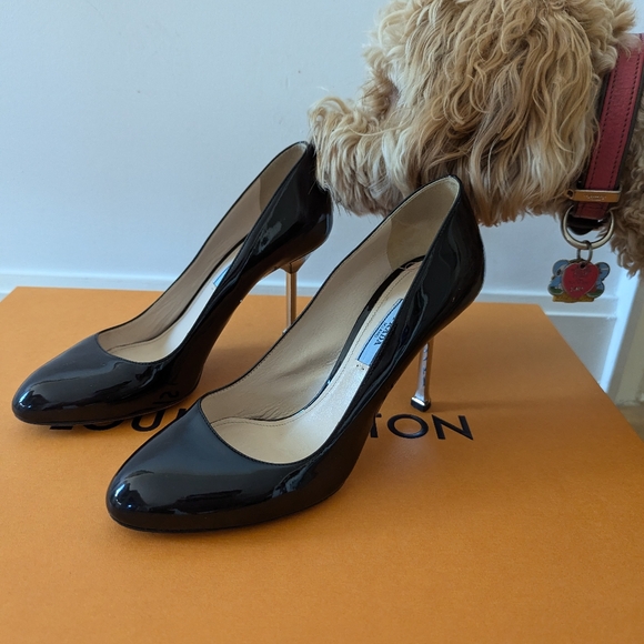 Prada Patent Heels. Excellent Condition. US size 7.5. EU size 38. - Picture 7 of 8